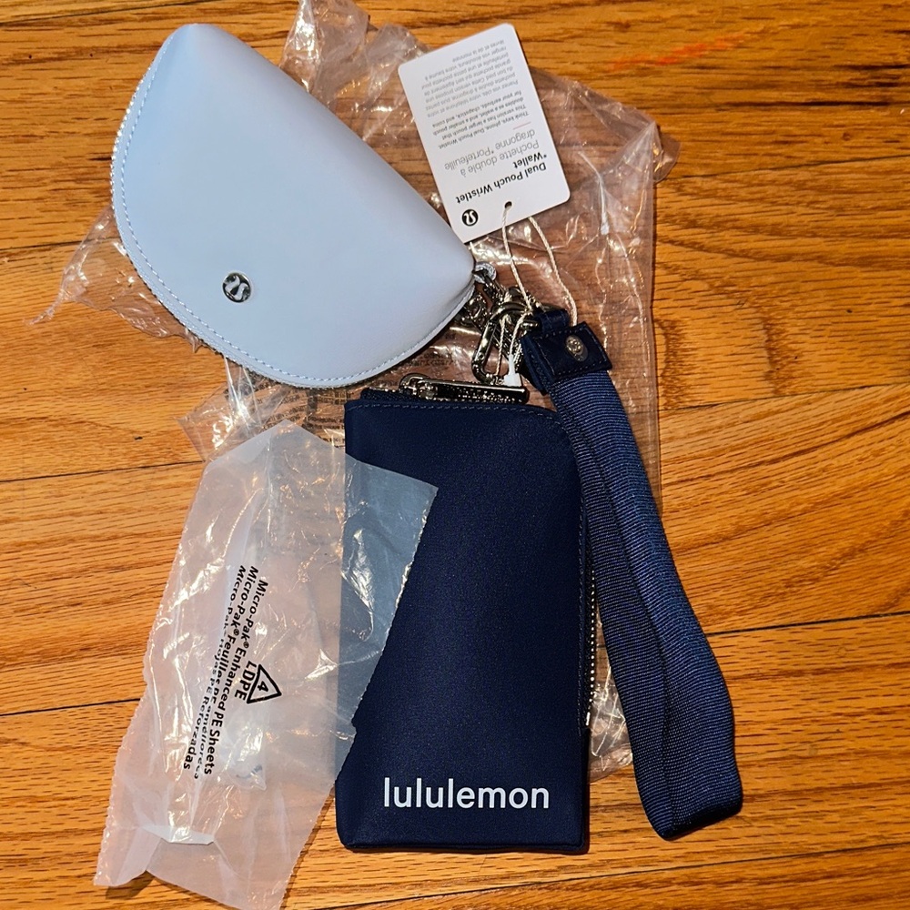 Lululemon Jumbo Blue and White Pouch Set